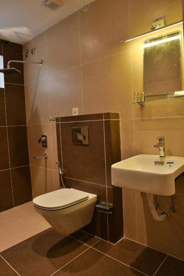 Kanthalloor Mirth Hotels And Resorts מראה חיצוני תמונה
